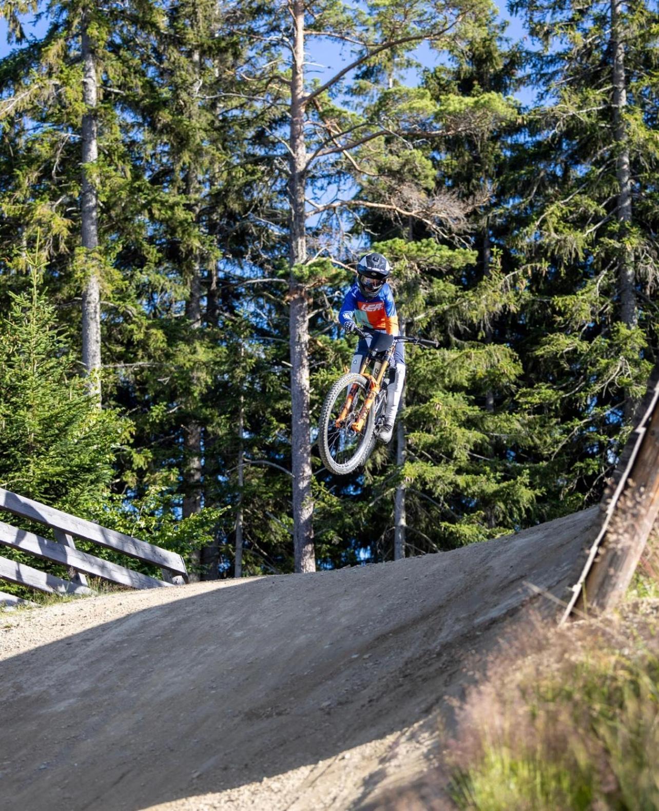 Weixl Schi&Bike Appartements-Bike In&Bike Out Neben Wexl Trails Bikepark Sankt Corona am Wechsel Εξωτερικό φωτογραφία
